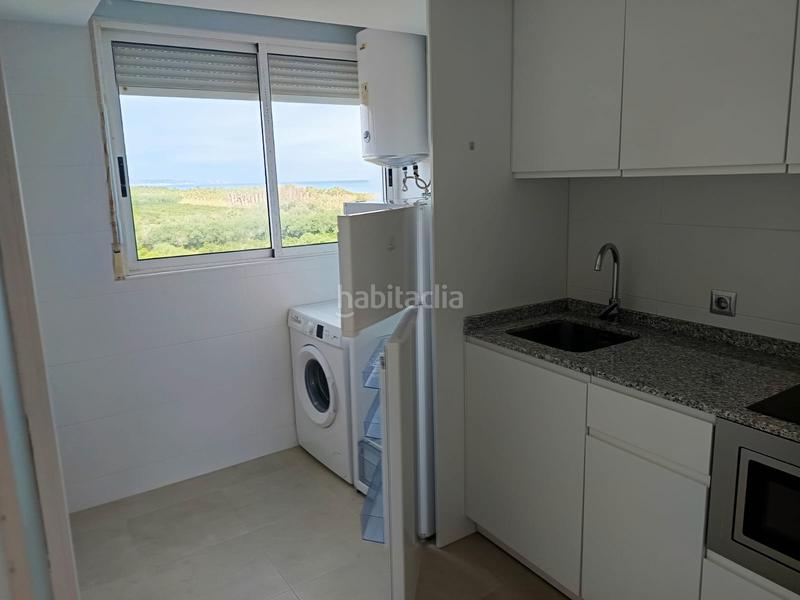Foto 5082952b-ce9a-4d28-a753-ce55da5027a7. Alquiler piso apartamento de larga estancia 3 habitaciones - Playa de Gandía en Gandia