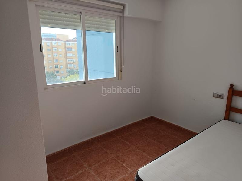 Foto a5923071-9412-4db4-96cb-aa062f6de655. Rent flat with parking pool in Playa de Gandía Gandia