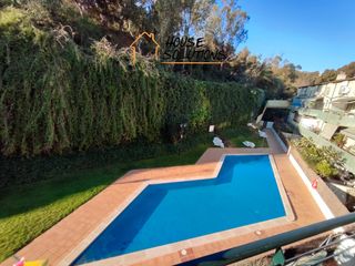 Zweist�ckige Wohnung in Sant Vicen� dels Horts. D�plex 3 dormitorios, con piscina comunitaria y parking incluido