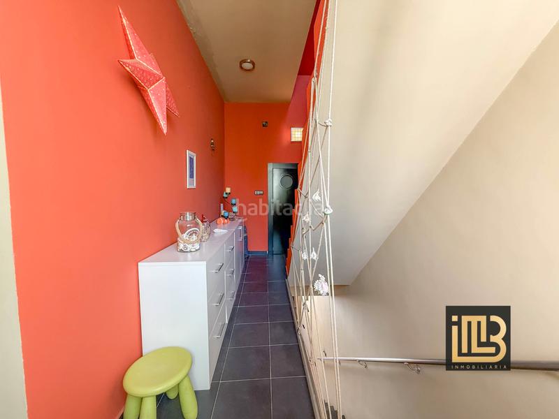 Foto f6df8a5c-45fa-4cfc-b947-9d59a7789235. Edificio merced en La Merced Málaga