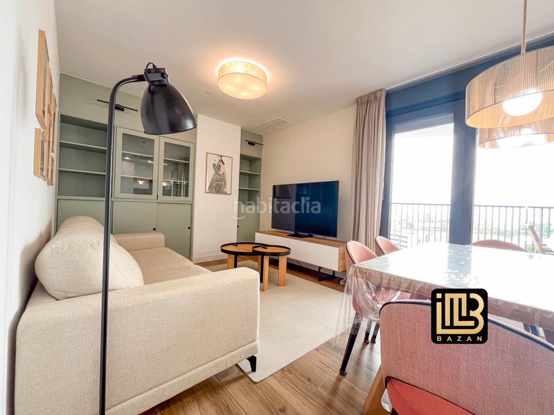 Foto 2fc4d701-2da0-4e0c-8e4c-a2084b925e8b. Miete appartement mit pool in Martiricos - La Roca - La Rosaleda Málaga