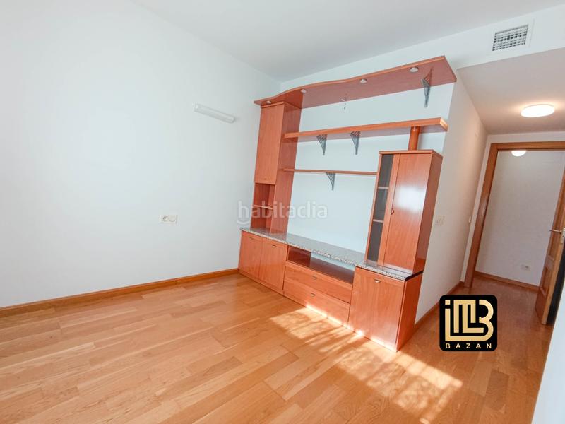 Foto 9b9da2b8-e4c3-4053-ab05-35fc857e7f53. Alquiler piso  en alquiler perchel en La Unión - Cruz de Humilladero - Los Tilos Málaga