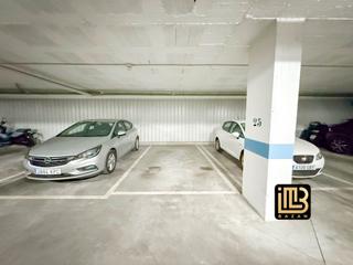 Miete Autoparkplatz  Calle montes de oca. Parking en alquiler en perchel norte