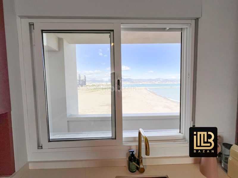 Foto 479d808a-669d-47b3-badd-7b7159aab3fc. Lloguer pis amb calefacció a Martín Carpena - Torre del Río Málaga