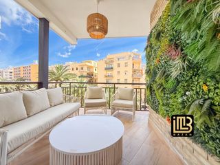 Lloguer Pis  Alameda de colón. Piso en alquiler en soho