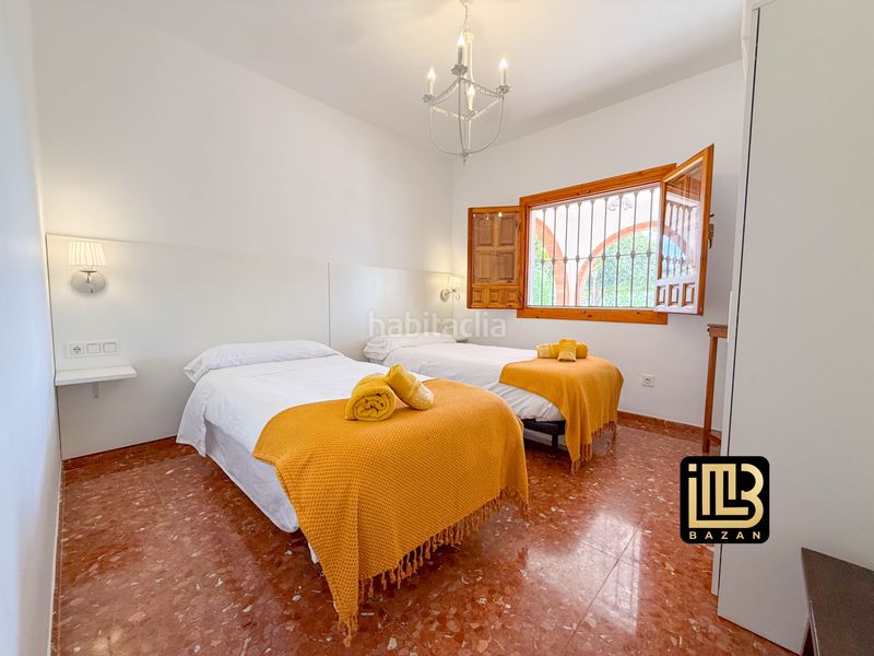 Foto 1a75e01e-3f30-4c81-b761-9f946a4bf4ee. Casale con camino riscaldamento parcheggio piscina in Málaga