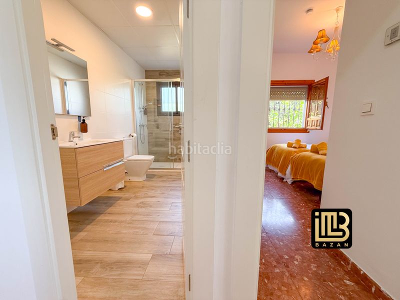 Foto 88918c5a-17be-435f-ae21-b213ecb6e4ac. Casale con camino riscaldamento parcheggio piscina in Málaga