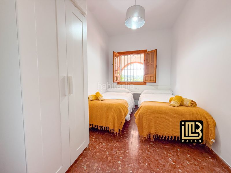 Foto fe2ad10d-94a4-4282-9d38-3bac10c73e54. Casale con camino riscaldamento parcheggio piscina in Málaga