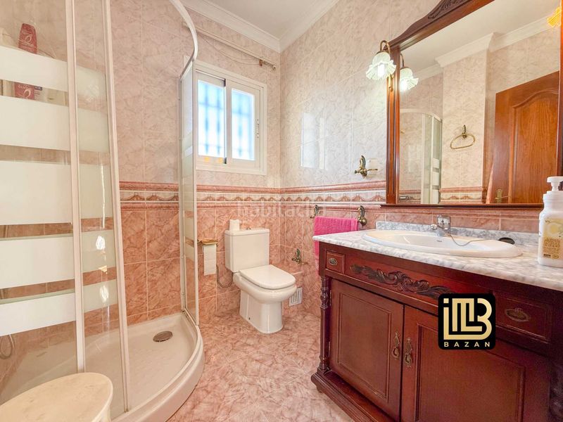 Foto ff567afb-3a8f-4a35-ba7c-2900272c2923. Xalet amb aparcament piscina a Centro Histórico Málaga