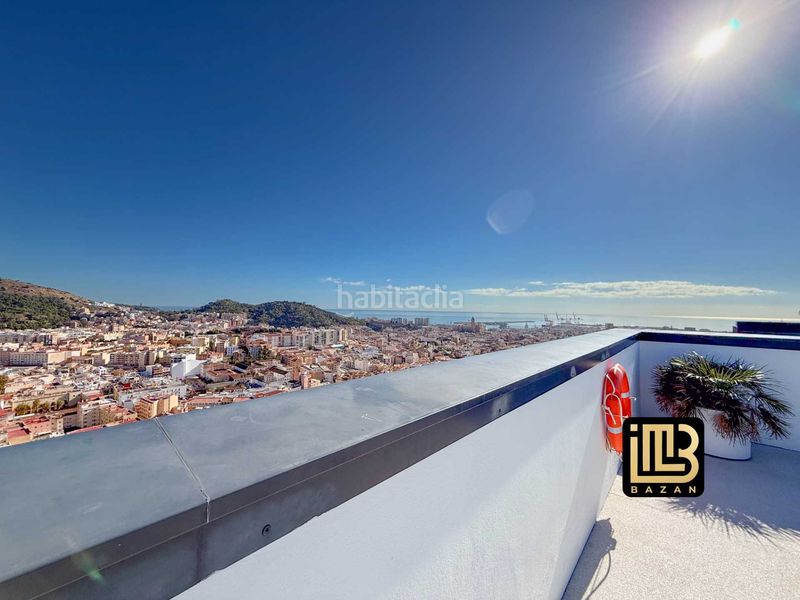 Foto b1089af8-ddef-41d0-bd14-5b468e2ff2b7. Piso sky en Martiricos - La Roca - La Rosaleda Málaga