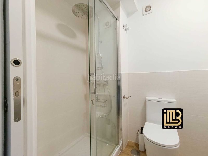 Foto 72e9a951-b2d9-4599-8404-9b79b15944af. Miete etagenwohnung in Parque Ayala - Jardín de la Abadía - Huelín Málaga