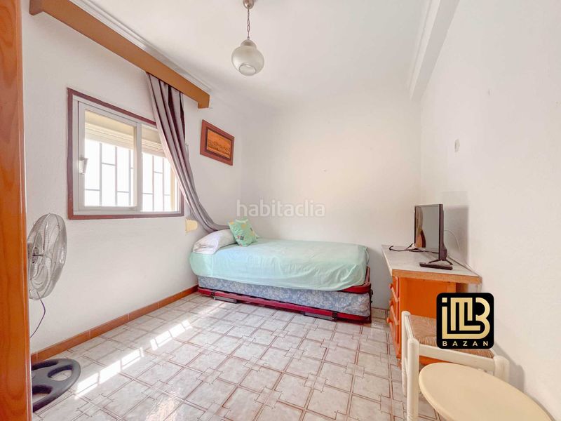 Foto cb91a946-f6d3-4801-af84-bacf6abb356f. Pis a La Trinidad Málaga