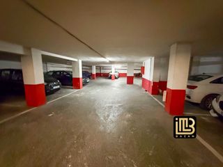 Lloguer Aparcament cotxe  Estebanez calderón. Parking estebanez calderon