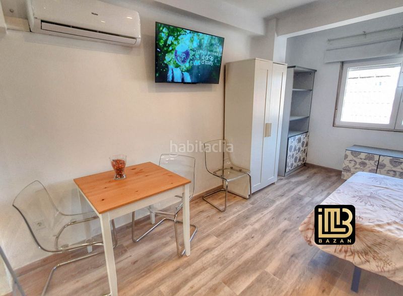 Foto a71ac730-e6ec-4bcd-8f5d-5d275d4565f8. Rent studio in Centro Histórico Málaga