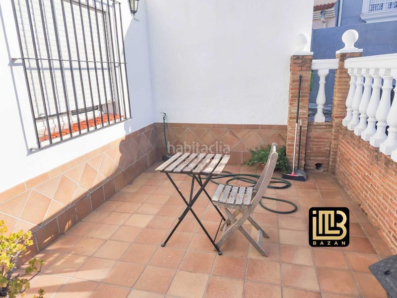 Foto 5f36c4d6-dde6-421d-8609-37f48f10fc90. Pis amb calefacció aparcament piscina a Santa Isabel Málaga