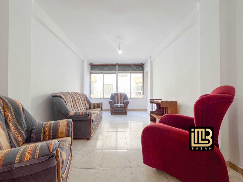 Foto f7512b1f-9c5c-4dec-9273-536dd101384a. Rent flat in Suárez Málaga