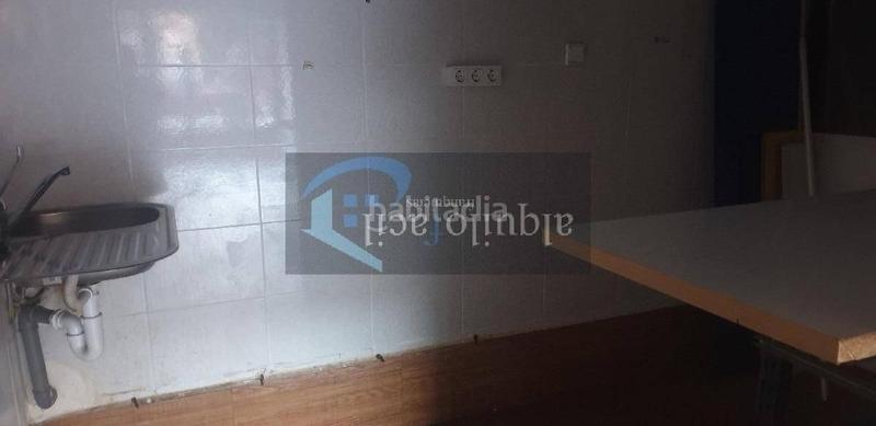 Foto 55d78814-b42c-4c90-9a24-a30a985e9d3c. Alquiler local comercial se aquila local / rosario/ 55 metros/ 450 € en Albacete