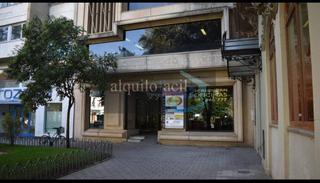 Alquiler Oficina en Centro. Se alquilan oficinas en plaza del altozano