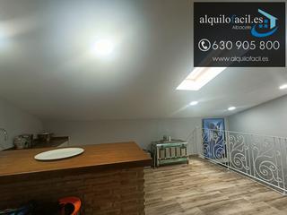 Alquiler Masía  N/a. Se alquila chalet con piscina por 2500€
