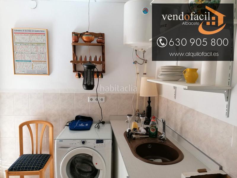 Foto 8aed485f-8cf2-47aa-9024-4a49dacb98c2. Casa se vende casa de 5 habitaciones y patio de 50 metros por 82000€ en Barrax