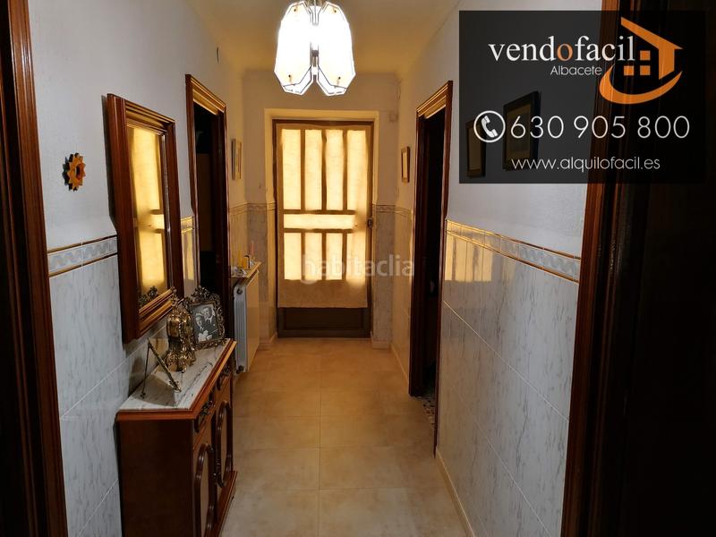 Foto a0d49052-a7ef-49ec-9207-55024bf2f265. Casa se vende casa de 5 habitaciones y patio de 50 metros por 82000€ en Barrax