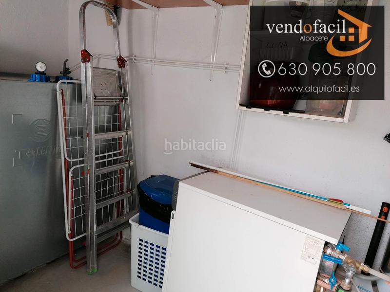 Foto b06839a0-cfdc-4837-861e-e966733992d3. Casa se vende casa de 5 habitaciones y patio de 50 metros por 82000€ en Barrax