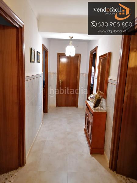 Foto e2bc28e7-284a-4c4a-8ea7-b5ef1baefee0. Casa se vende casa de 5 habitaciones y patio de 50 metros por 82000€ en Barrax