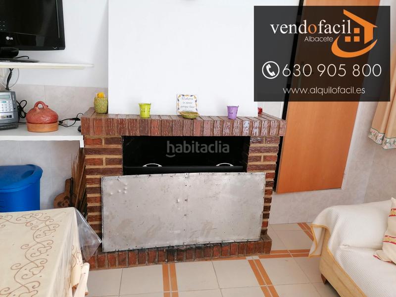 Foto e849494d-502f-4ebf-aaa0-c0faabe8fabe. Casa se vende casa de 5 habitaciones y patio de 50 metros por 82000€ en Barrax