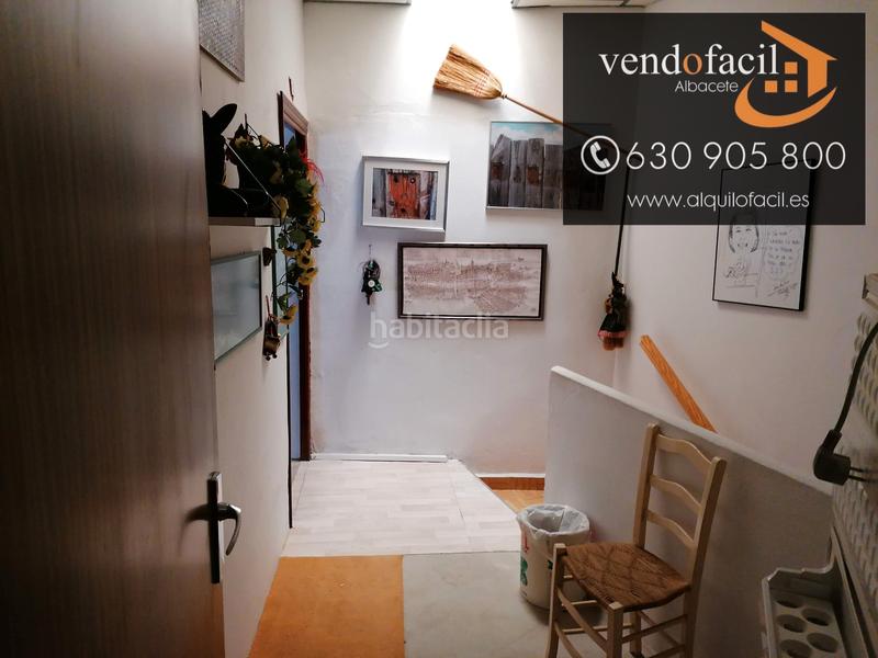 Foto fd7dc32e-f254-4e17-95ef-75c4bcc19656. Casa se vende casa de 5 habitaciones y patio de 50 metros por 82000€ en Barrax