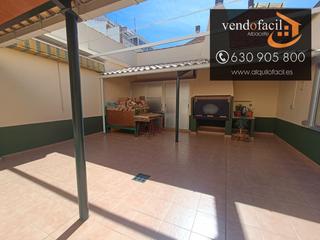 Casa a Calle esperanza 8. Se vende casa en la roda de 148 metros con patio de 40 metros po