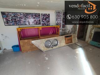 Casa a Calle calvario 59. Se vende casa en pozohondo de 3 habitaciones con patio de 30 met