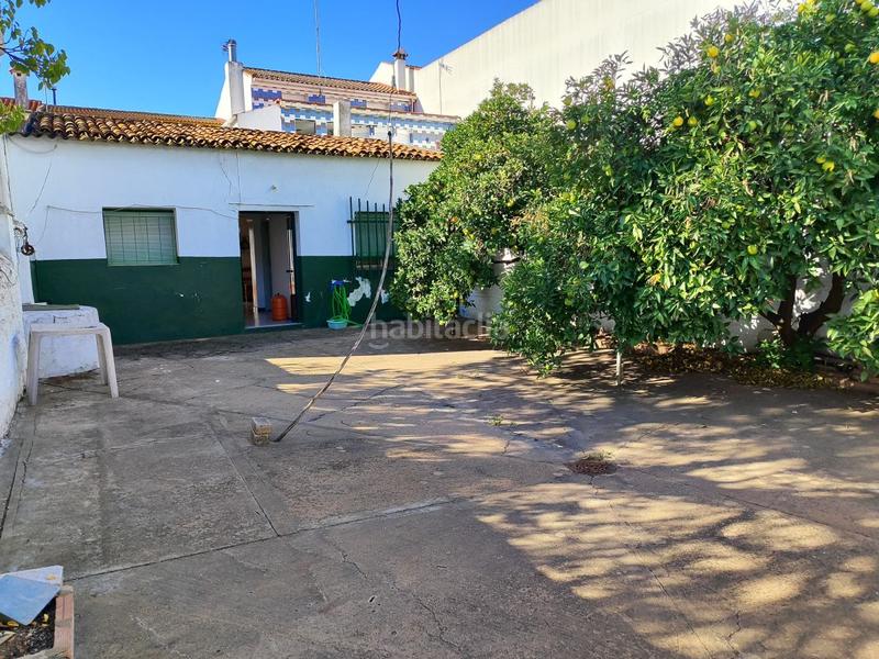 Foto 5cfebd49-4ae0-48cf-babb-2f9ca68b8d53. Casa amb aparcament a San Bartolomé de la Torre