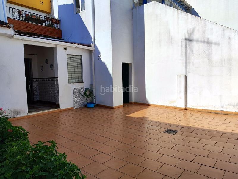 Foto b1fb2d68-7aba-48a9-bd50-da1c7cd1011c. Casa amb aparcament a San Bartolomé de la Torre