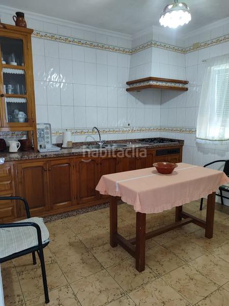 Foto db37e073-535f-4ab2-bea7-6885c6517e3b. Casa amb aparcament a San Bartolomé de la Torre