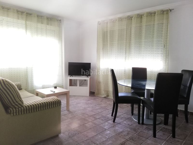 Foto 51eab3b4-6a8f-42e7-8a34-4997ab658735. Rent flat in Centro Huelva