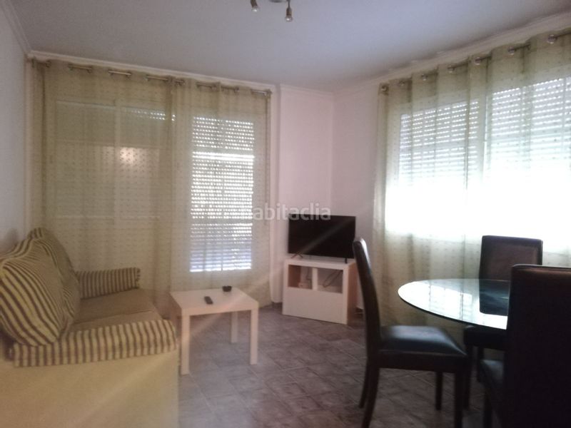 Foto b54a4f71-d431-47ca-a0e9-4c105b1018e6. Rent flat in Centro Huelva