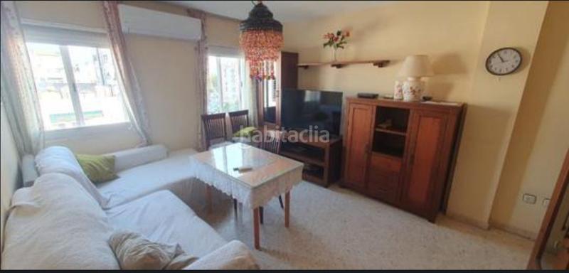 Foto f914d7b7-a70e-4fac-b8b9-6d7b9dc9c953. Alquiler piso  en alquiler en los rosales, 4 dormitorios. en Huelva