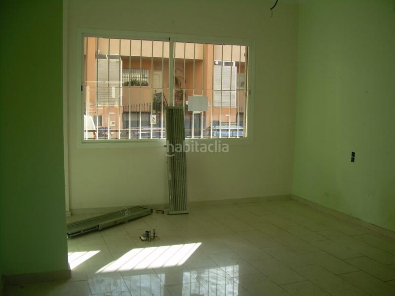 Foto 771e305e-9738-4c0b-ae82-55a3c8d70471. Local comercial local com. en venta en avda. andalucia. en Huelva