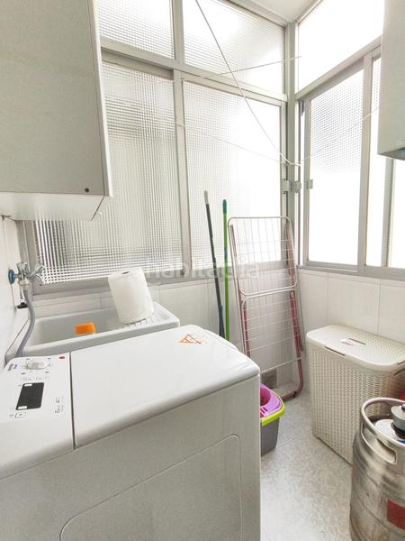 Foto 79f7835e-e074-4d37-88df-ed82177fc468. Location appartement dans Isla Chica Huelva