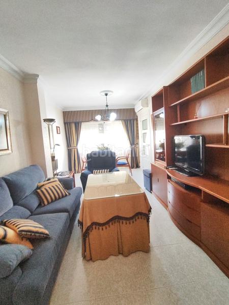 Foto 86a762b8-7392-4ae4-a29b-09f925aa7b3a. Location appartement dans Isla Chica Huelva