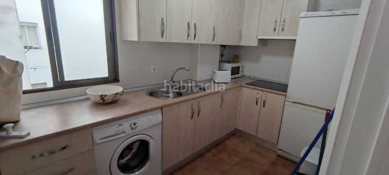Foto f4fba0d2-cf32-4118-b23d-2b1a517ff109. Rent flat in Centro Huelva
