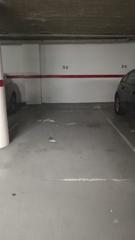 Lloguer Aparcament cotxe a Centro. Garaje en alquiler en centro.