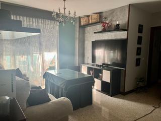 Miete Etagenwohnung in La Florida - Vistalegre. Piso en alquiler en avda. andalucia, 4 dormitorios.