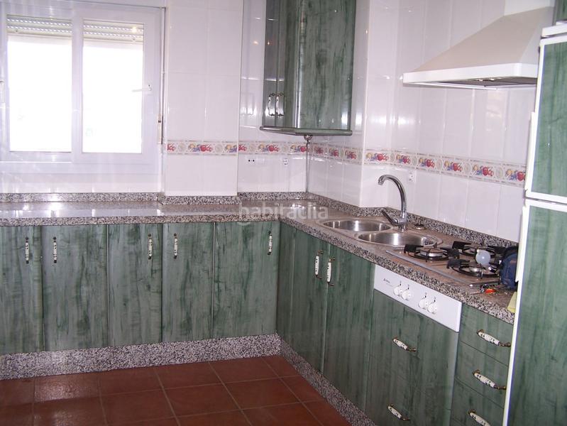 Foto 7b132224-0e79-4240-8330-e4cc08ac924e. Alquiler piso  en alquiler en avda. andalucia, 2 dormitorios. en Huelva