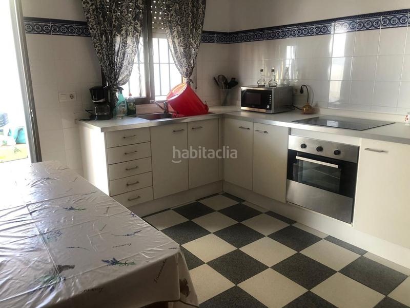 Foto 91455813-42eb-4cb0-8131-8d386803d4f4. Alquiler chalet  en alquiler en centro urbano, 3 dormitorios. en Mazagón