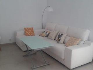 Miete Etagenwohnung in Centro. Piso en alquiler en centro  plaza niña, 3 dormitorios.