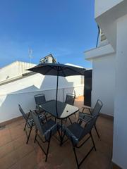 Rent Flat in Punta Umbría. Piso en alquiler en avenida andalucía, 3 dormitorios.