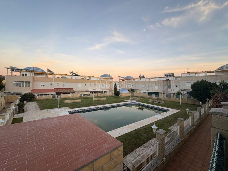 Foto 6cf82377-f673-4213-9f43-d7be2e97af15. Affitto chalet con parcheggio in Centro Huelva