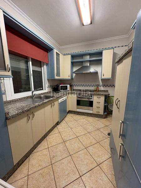 Foto e6469e56-62ca-40e0-9aeb-7bf5cf460462. Miete chalet mit parking in Centro Huelva