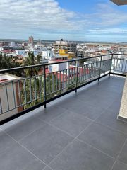 Rent Flat en Centro. Piso en alquiler en centro, 4 dormitorios.